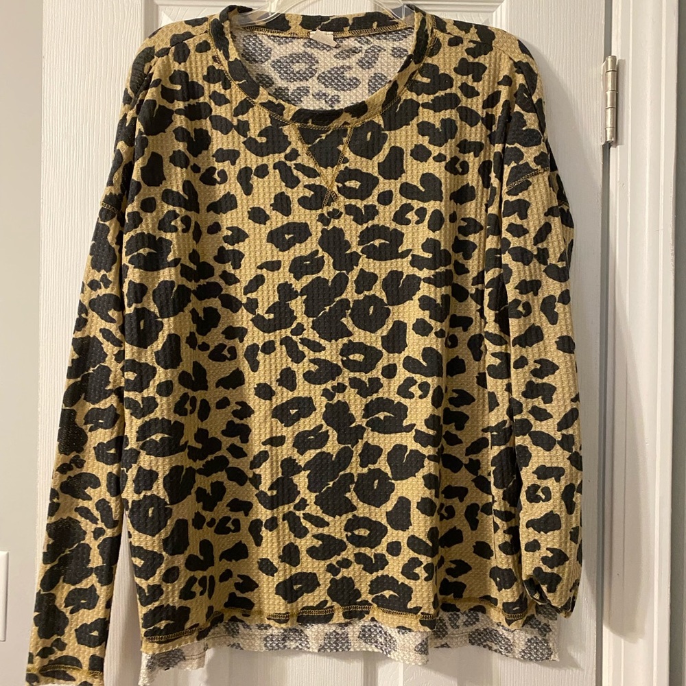 Waffle knit pullover